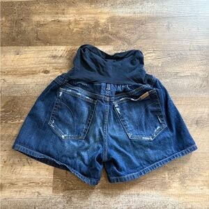 Stylish Blue Denim Women's Maternity Short